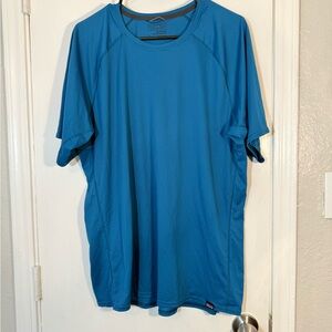 Patagonia Men's Short Sleeve Capilene base layer Tee - Teal Blue Size XL
